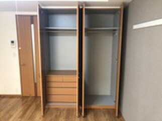 物件内観写真6　(収納)