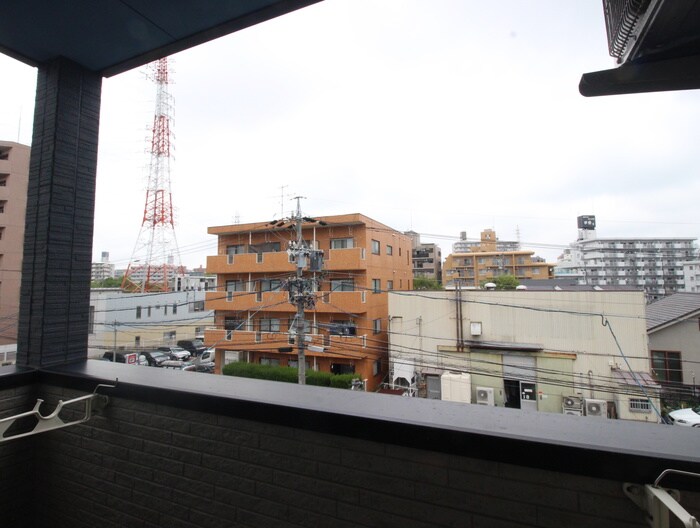 物件内観写真20　(室内からの展望)