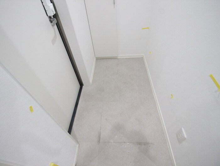 物件内観写真22　(玄関)