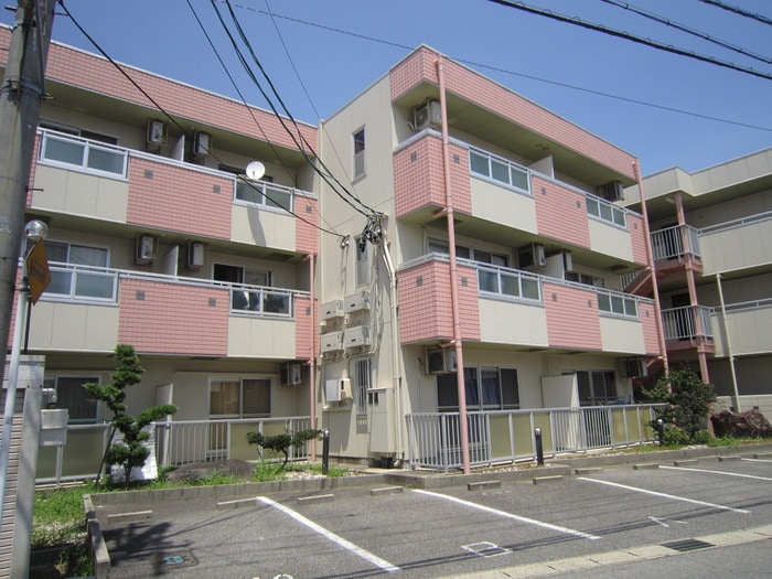 物件外観写真3　(外観写真)