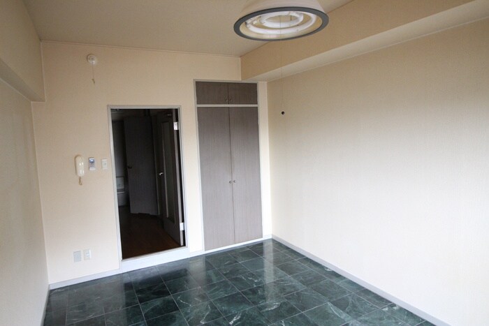 物件内観写真6　(居室)