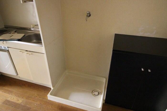 物件内観写真17　(洗濯機置場)