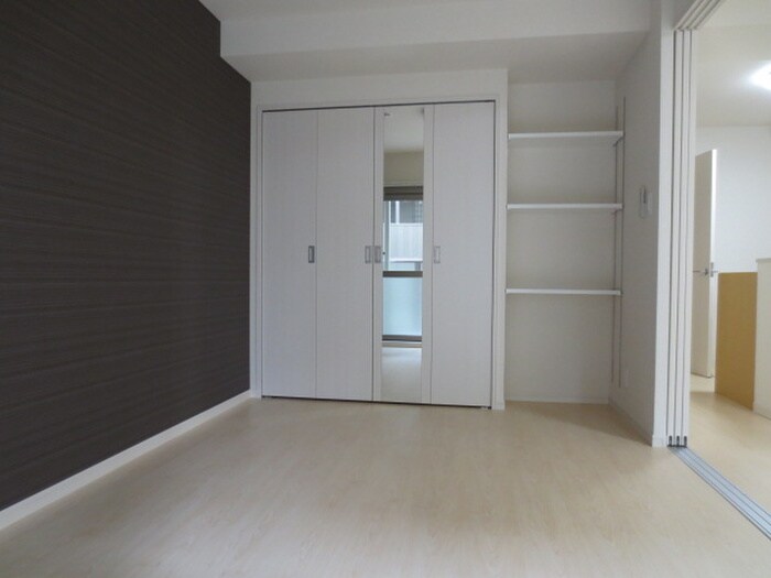 物件内観写真14　(居室)