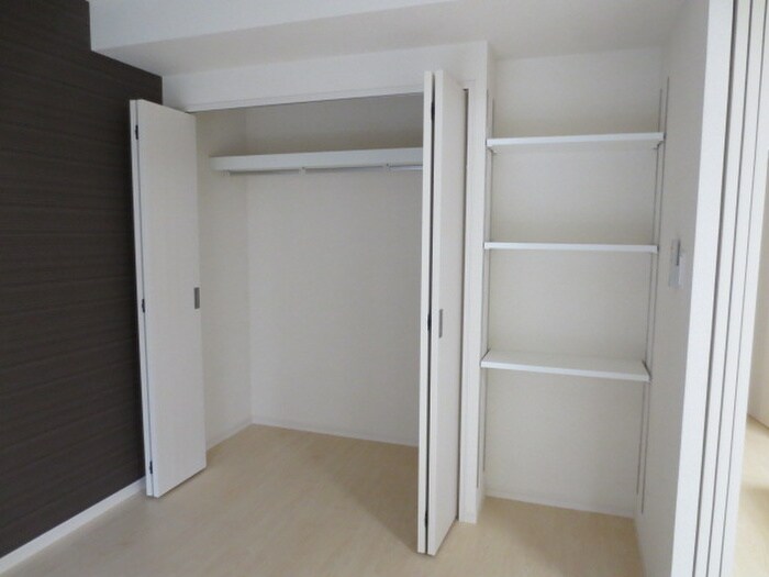 物件内観写真17　(収納)