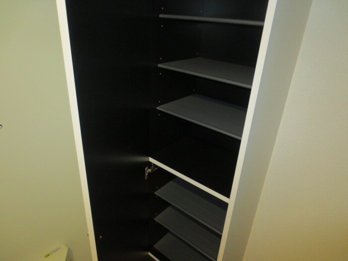 物件内観写真19　(靴箱)