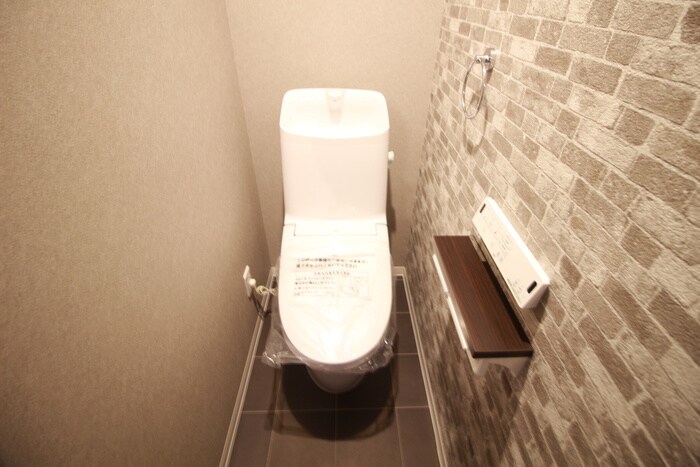 物件内観写真12　(トイレ)