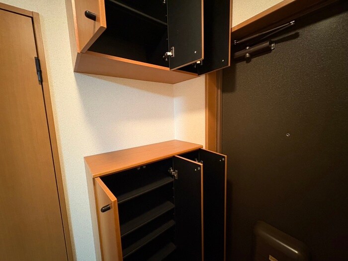 物件内観写真19　(靴箱)