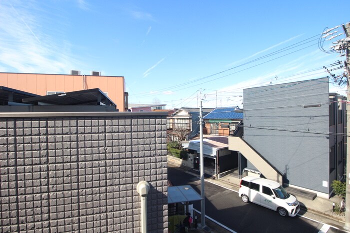 物件内観写真16　(室内からの展望)