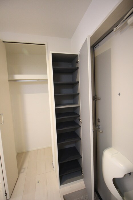 物件内観写真20　(靴箱)