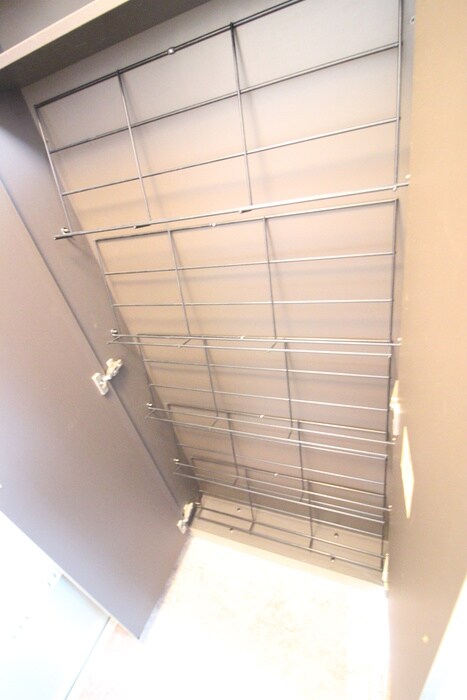 物件内観写真8　(靴箱)