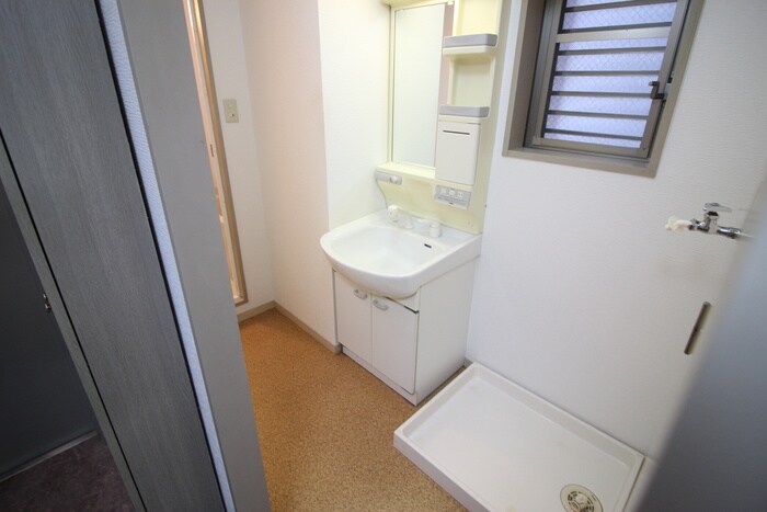 物件内観写真13　(洗面)