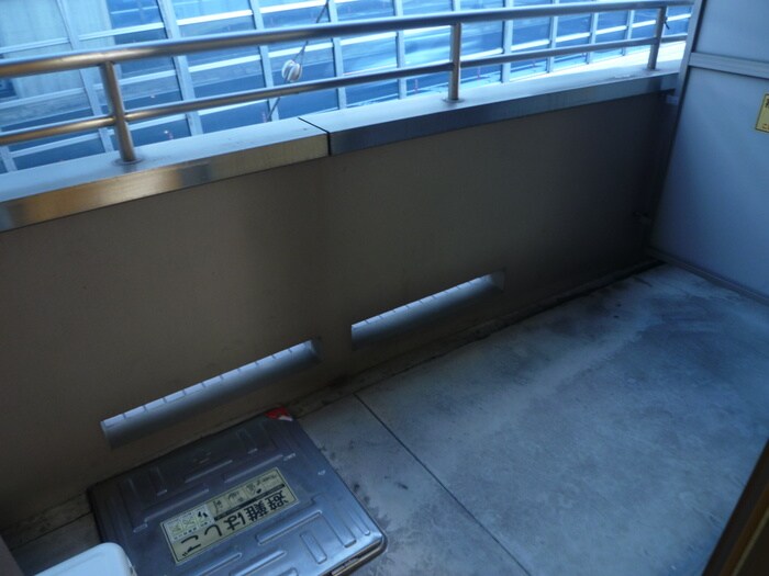 物件内観写真16　(ベランダ・バルコニー)