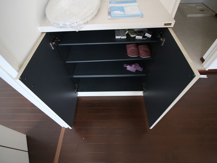 物件内観写真8　(靴箱)