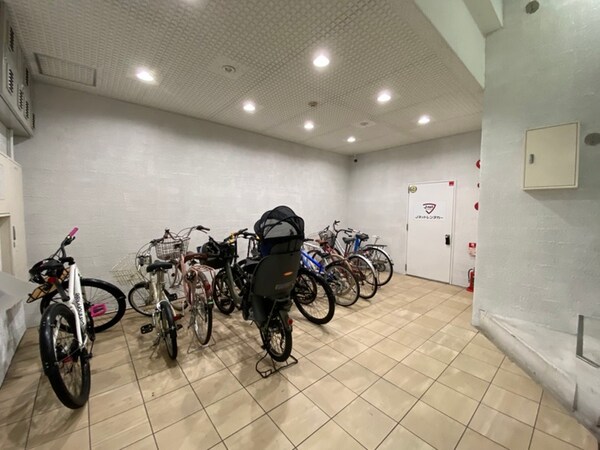 駐輪場