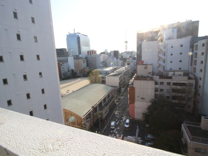 物件内観写真17　(室内からの展望)