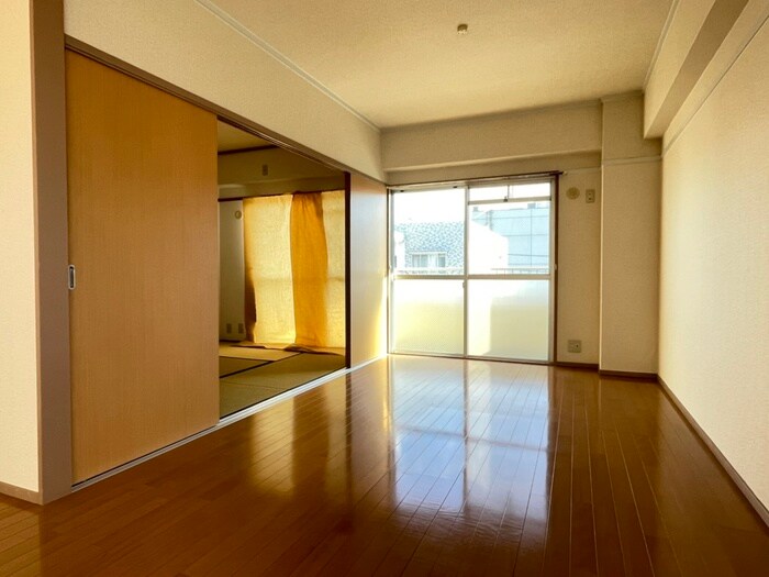 物件内観写真7　(居室)