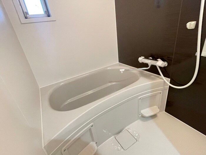 物件内観写真12　(バス／シャワールーム等)