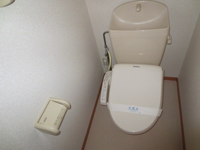 物件内観写真16　(トイレ)