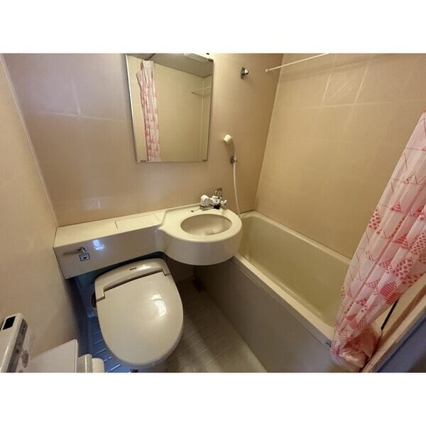 バス／シャワールーム等