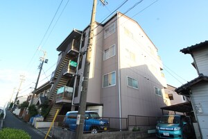 サンハイツ若草外観写真