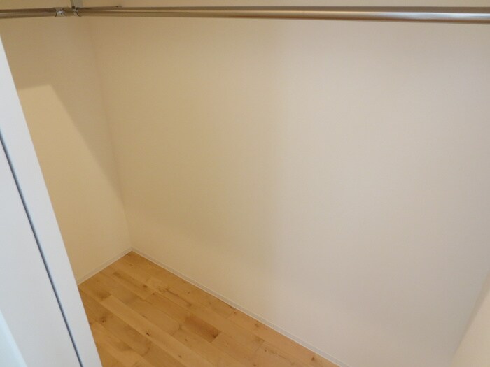 物件内観写真11　(収納)