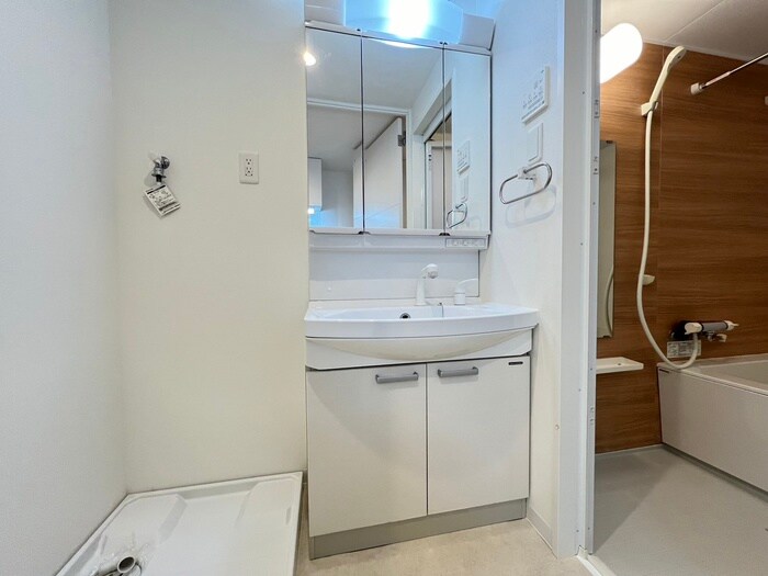 物件内観写真13　(洗面)