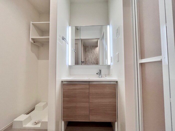 物件内観写真12　(洗面)