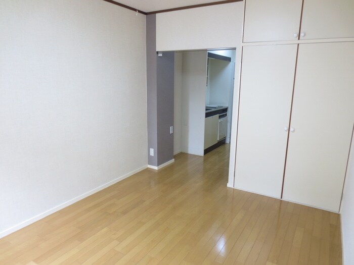 物件内観写真19　(居室)