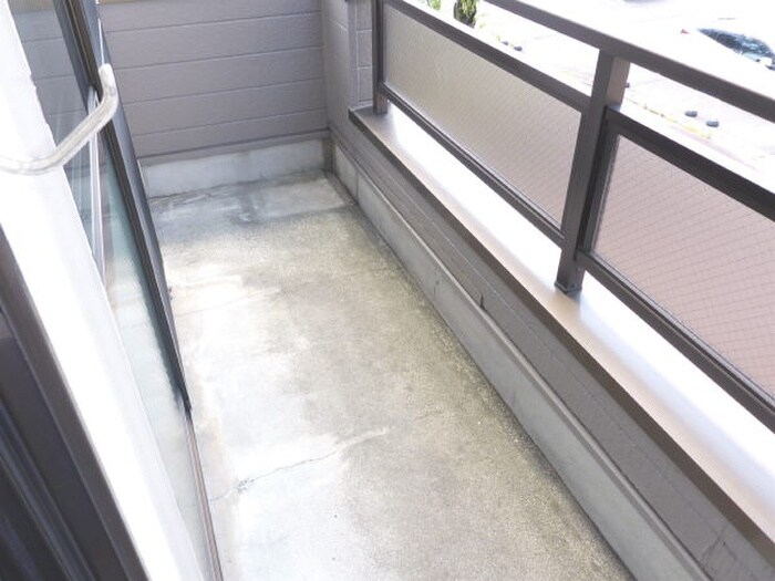 物件内観写真9　(ベランダ・バルコニー)