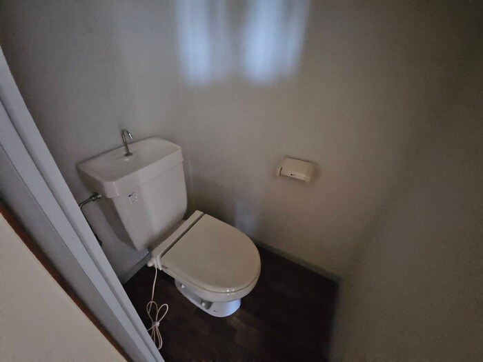物件内観写真11　(トイレ)
