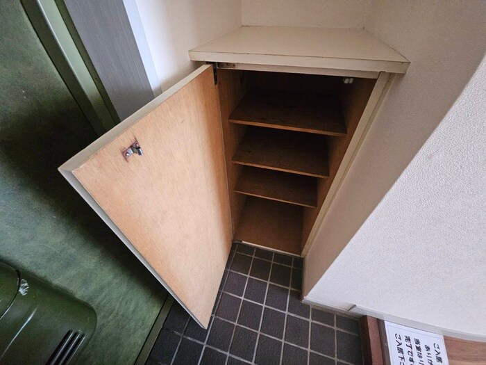 物件内観写真19　(靴箱)