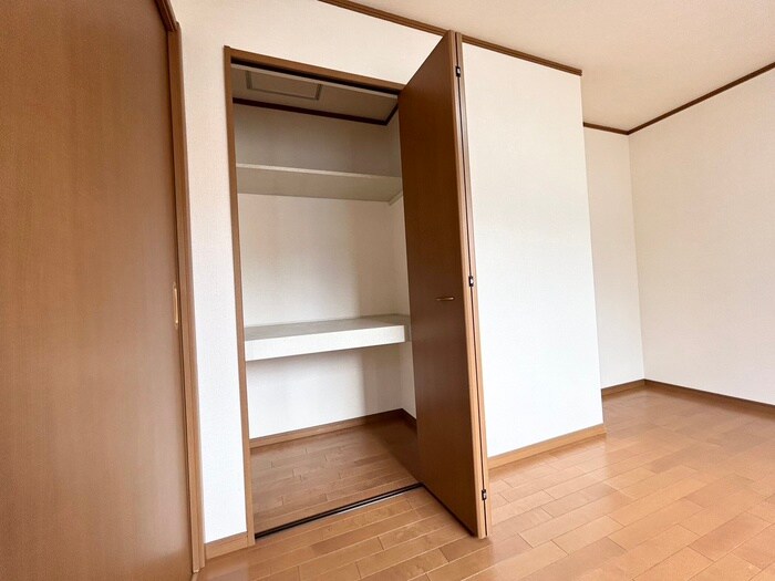物件内観写真22　(収納)