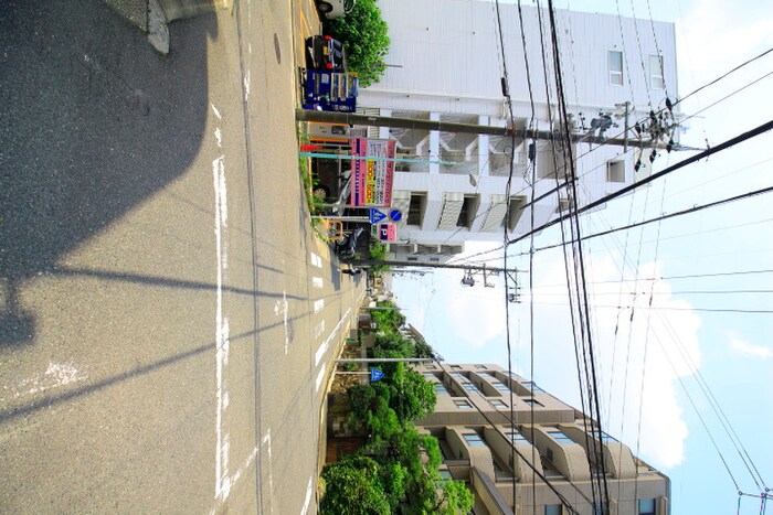 物件外観写真3　(周辺環境)