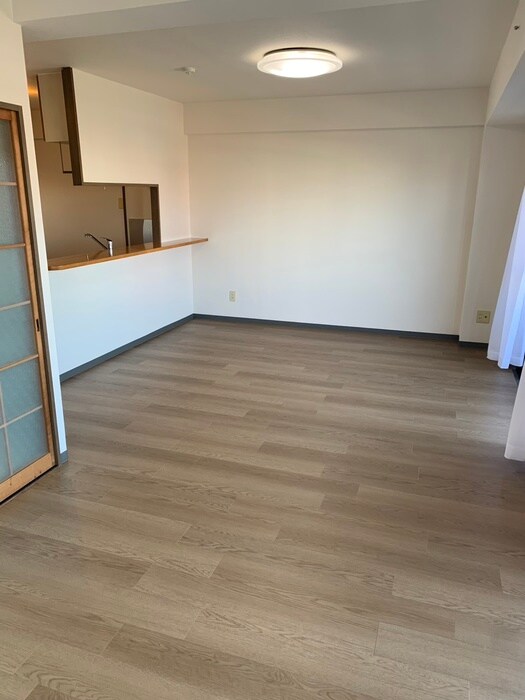 物件内観写真5　(内観写真)