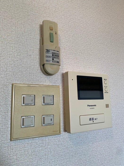 物件内観写真12　(内観写真)