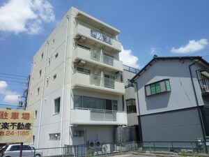 内藤ビル外観写真