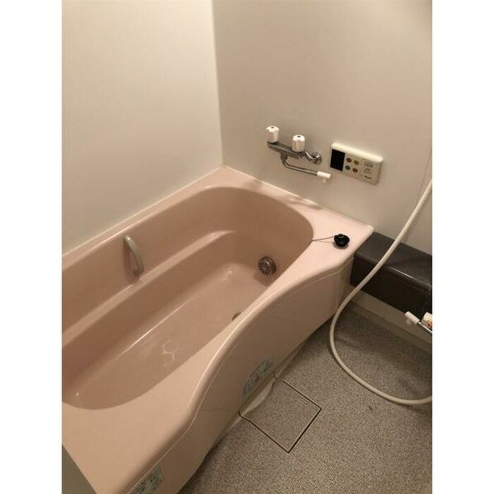 物件内観写真4　(バス／シャワールーム等)