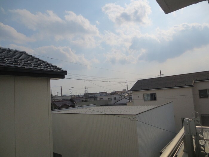 物件内観写真13　(室内からの展望)