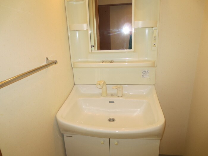 物件内観写真17　(洗面)