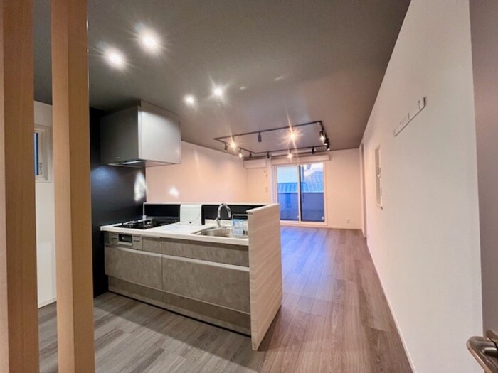 物件内観写真6　(内観写真)