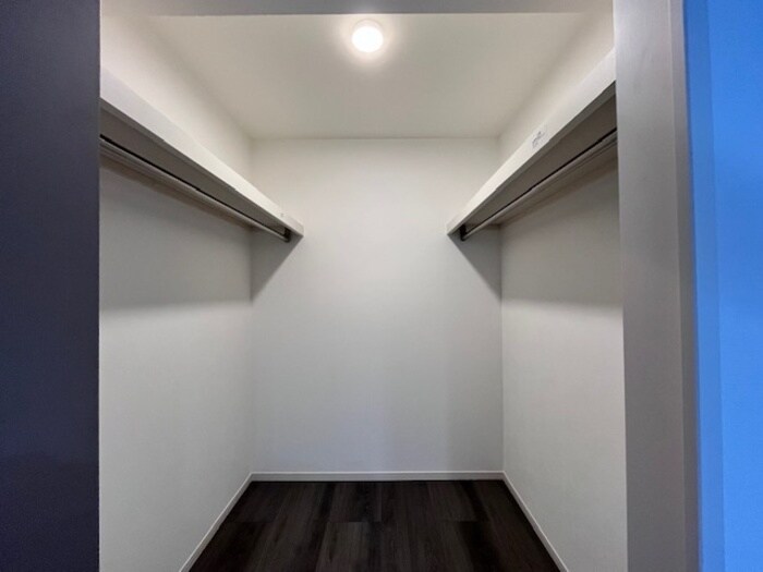 物件内観写真16　(収納)