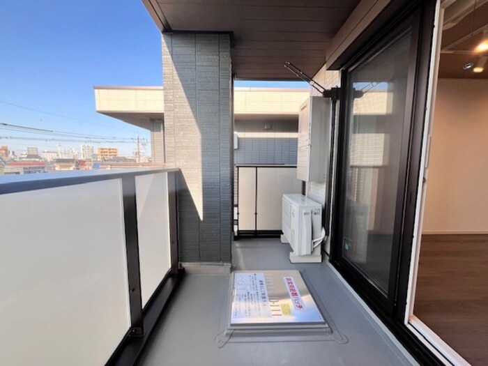 物件内観写真16　(ベランダ・バルコニー)
