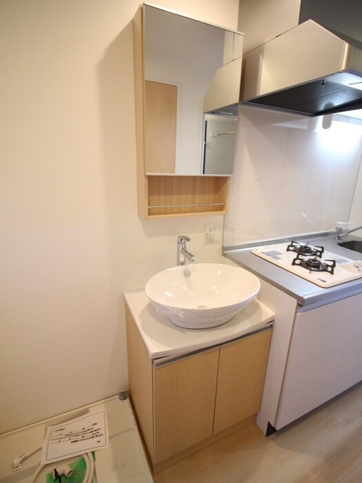 物件内観写真11　(洗面)