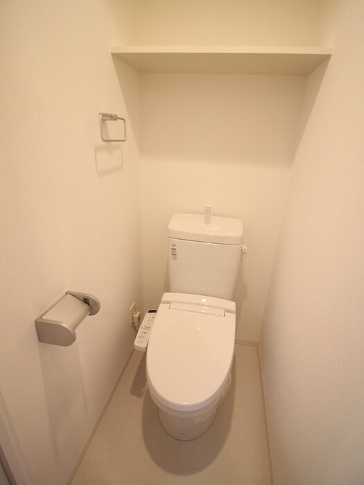 物件内観写真13　(トイレ)