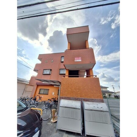 ハイツ山恵外観写真