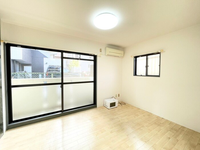 物件内観写真5　(居室)