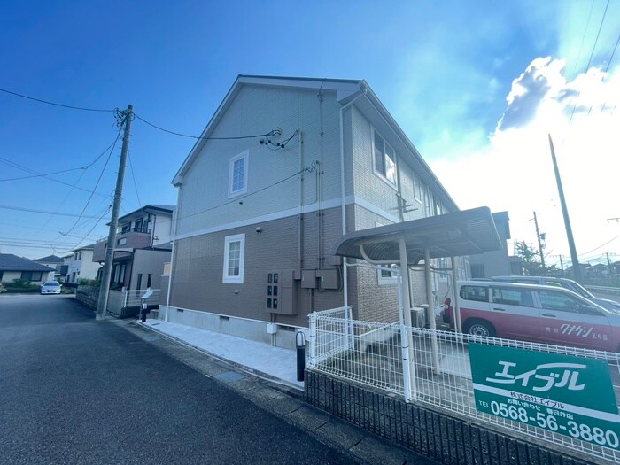 物件外観写真2　(外観写真)