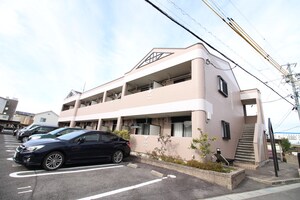 レジデンスＢ外観写真