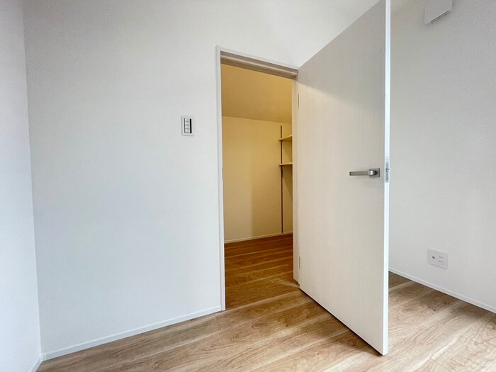 物件内観写真9　(収納)