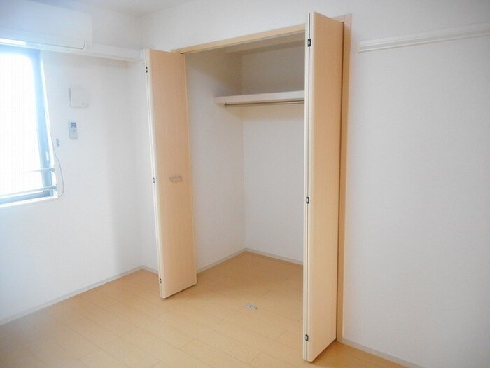 物件内観写真8　(収納)